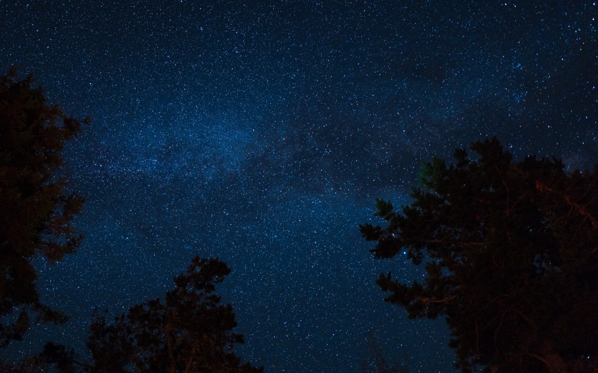 唯美繁星点点的星空图片-风景壁纸-高清风景图片-第4图-娟娟壁纸