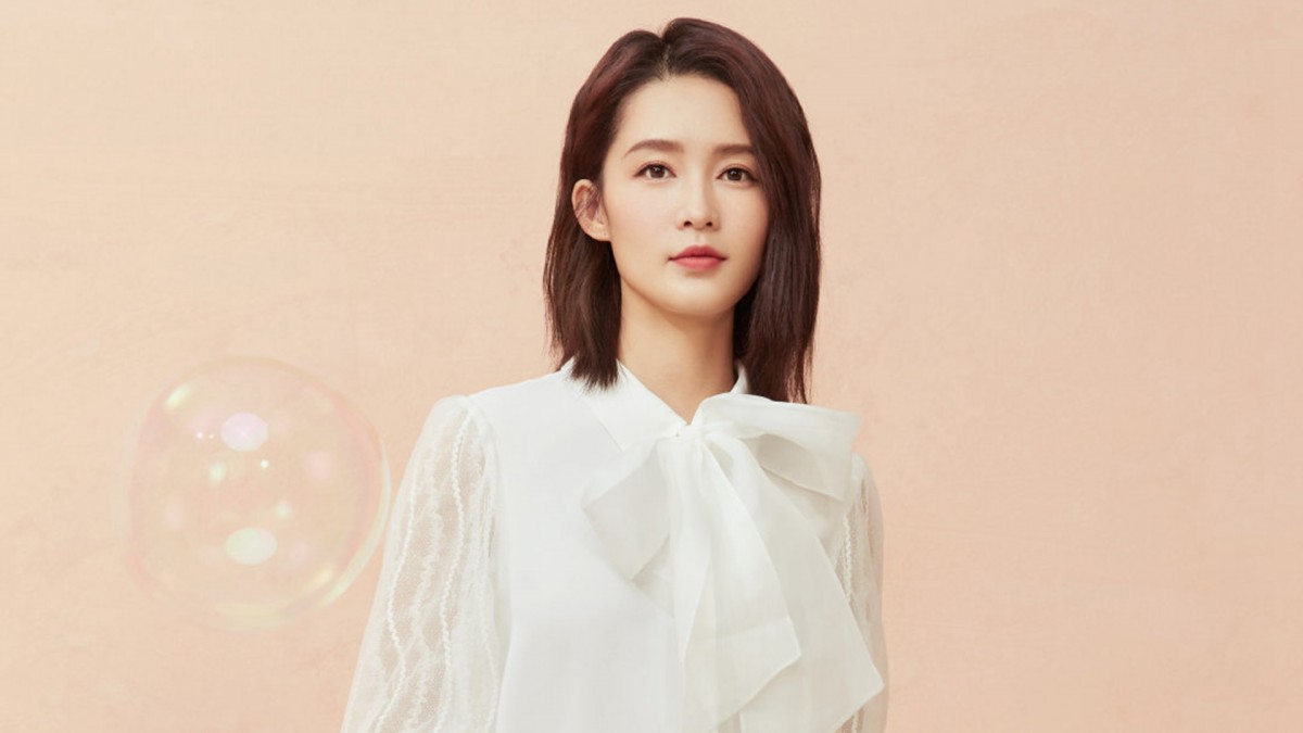 李沁清新少女风壁纸(3/9)