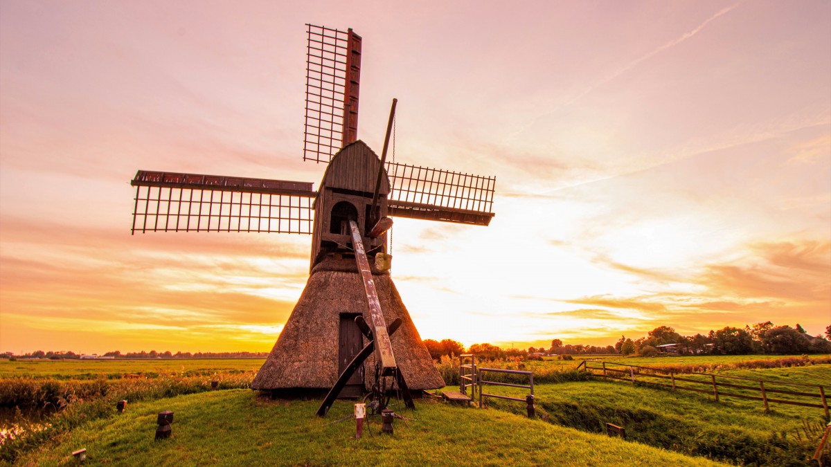 荷兰风车图片大全-风景壁纸-高清风景图片-娟娟壁纸