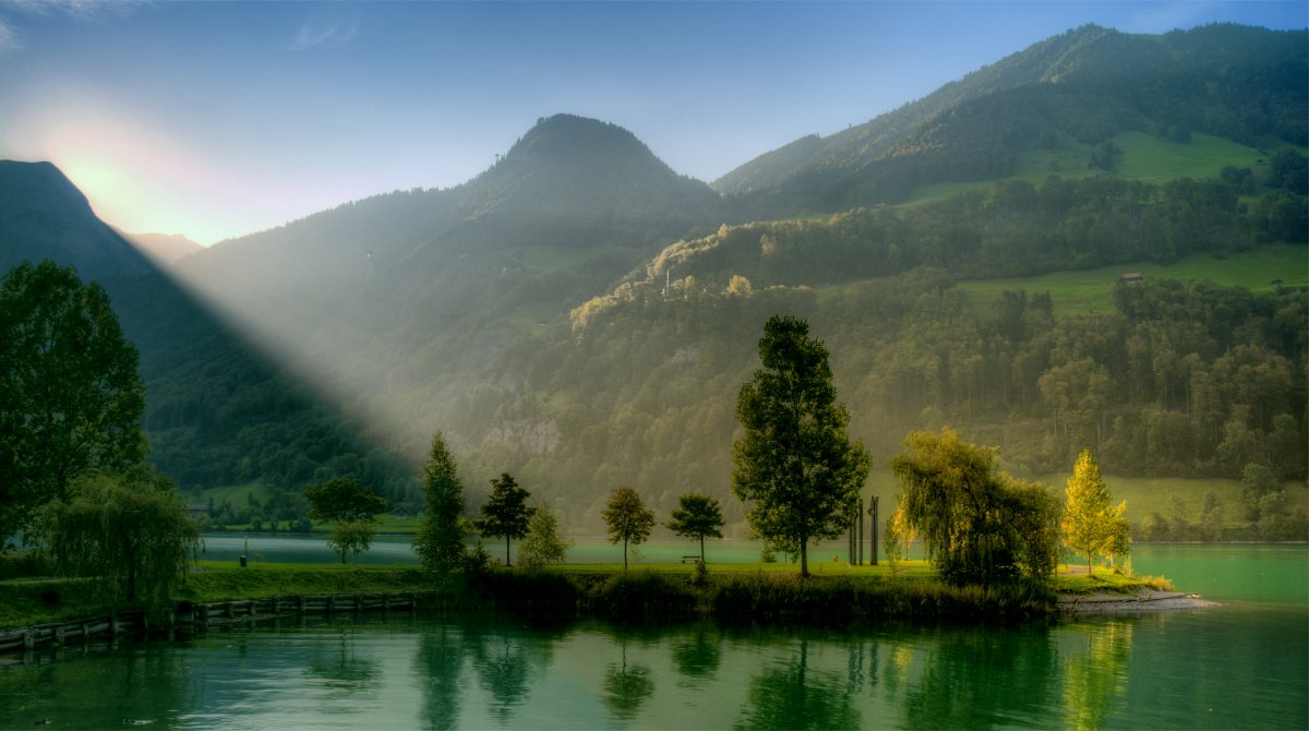 山,丘陵,树木,叶子,河,自然风景图片图片