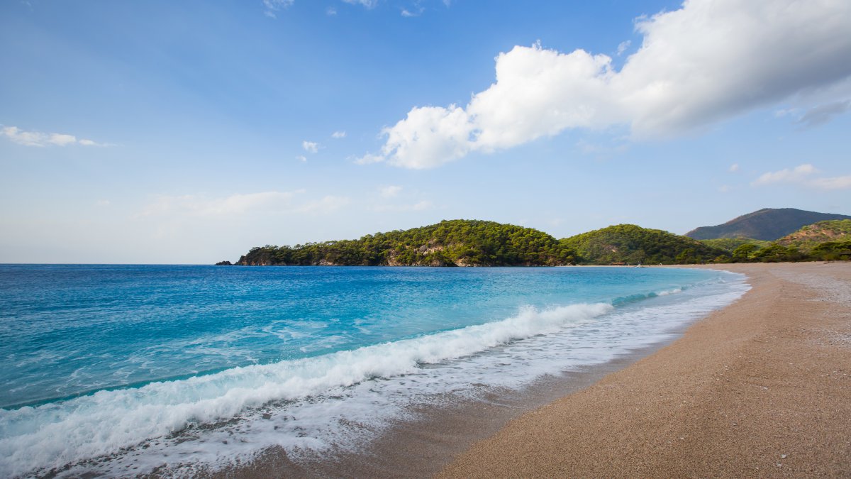 天堂 海岸 沙滩 蓝色 大海 海浪 4k风景图片,4k高清风景图片,娟娟壁纸