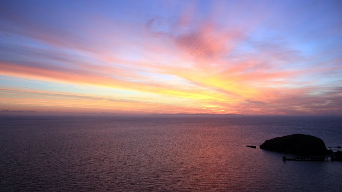 大海,岩石,海洋,地平线,太阳,日出图片,4k高清风景图片,娟娟壁纸