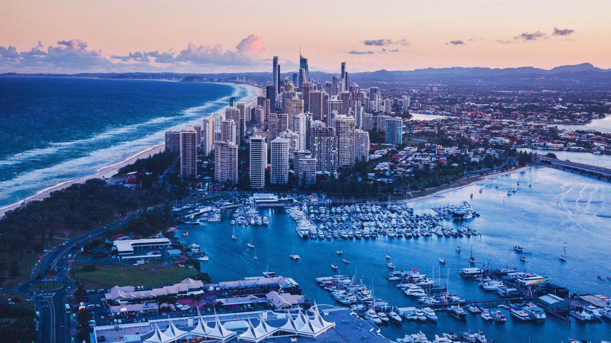 澳大利亚昆士兰州黄金海岸城市风景图片