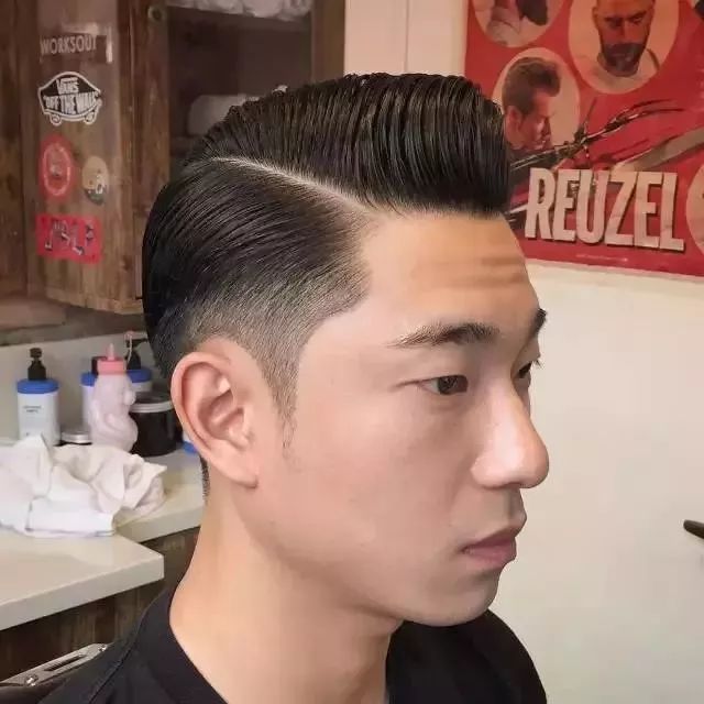 夏天剪什么发型好看男