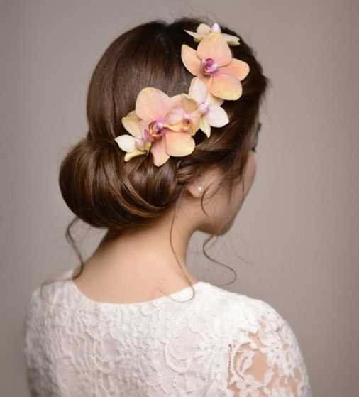 最受欢迎的高贵新娘盘发发型图片