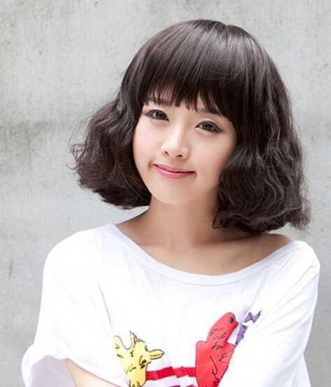 好看流行的女生齐肩发型图片