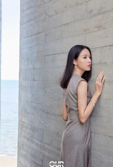 张梓琳成熟优雅写真图片56