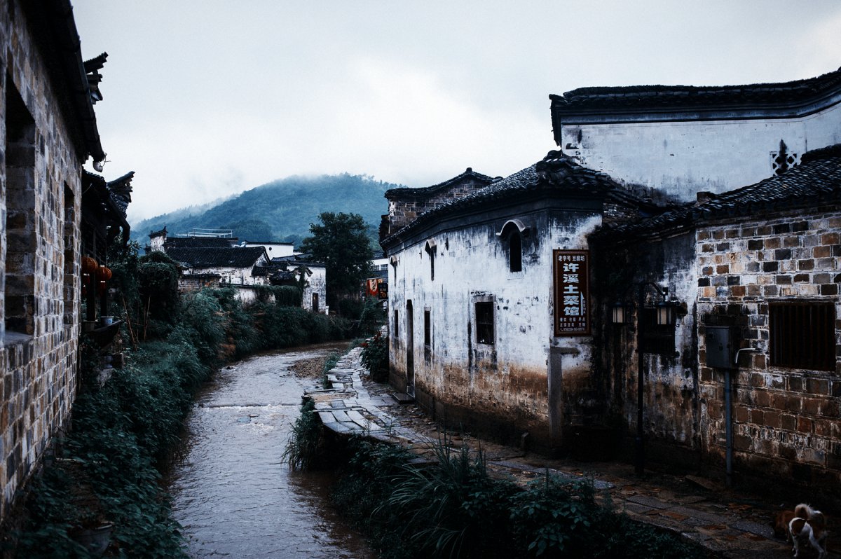 安徽查济古村风景图片