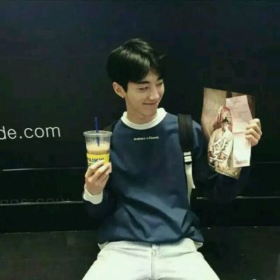 男生霸气头像超拽轻狂