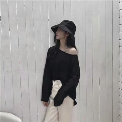 戴帽子女生头像帅气好看