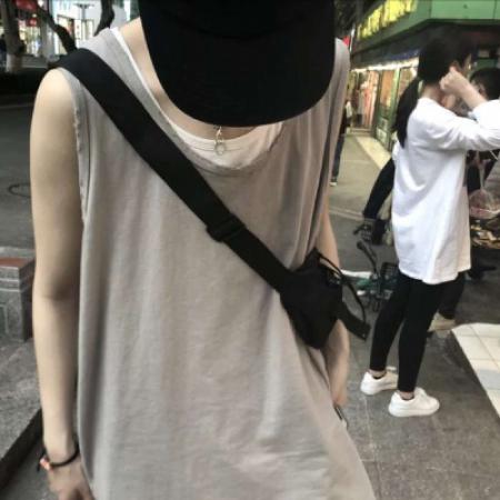 男生头像霸气侧脸头像