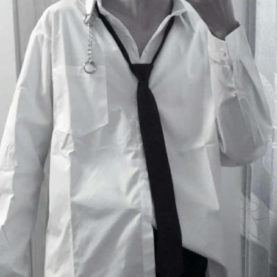 衬衫控头像男不露脸高清