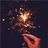 2019唯美烟花简单头像
