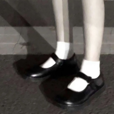 脚部位头像,女生头像图片