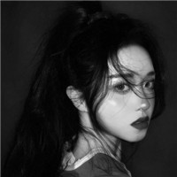 化不开的悲伤伤感黑白女生头像