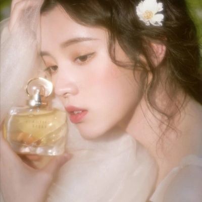 高清真人少女头像唯美梦幻图片,女生头像图片