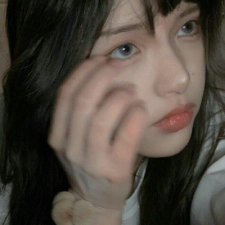 头像图片女生简单气质高清