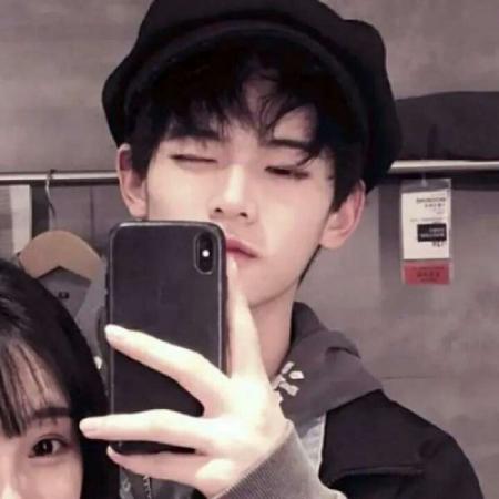 情侣头像一男一女侧面图片