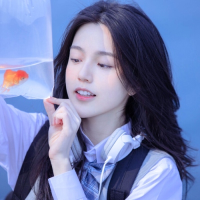 真人头像女风景头像小清新蓝色系图片,女生头像图片