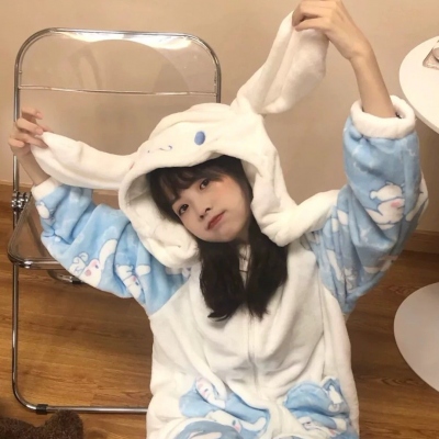 高清抖音最火的女生头像单人图片