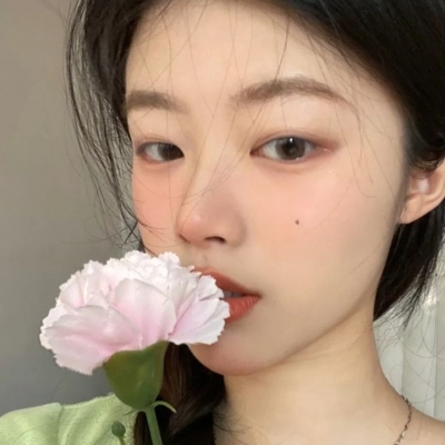 高清抖音最火的女生头像单人图片
