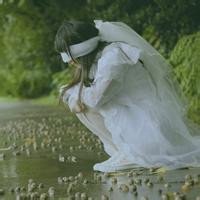 清新女生蒙住眼睛图片唯美头像