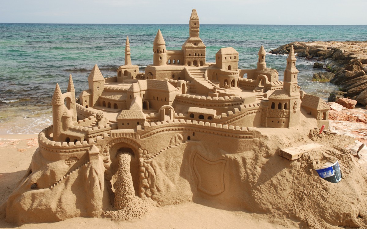 沙滩沙雕城堡建筑图片-风景壁纸-高清风景图片-第4图-娟娟壁纸