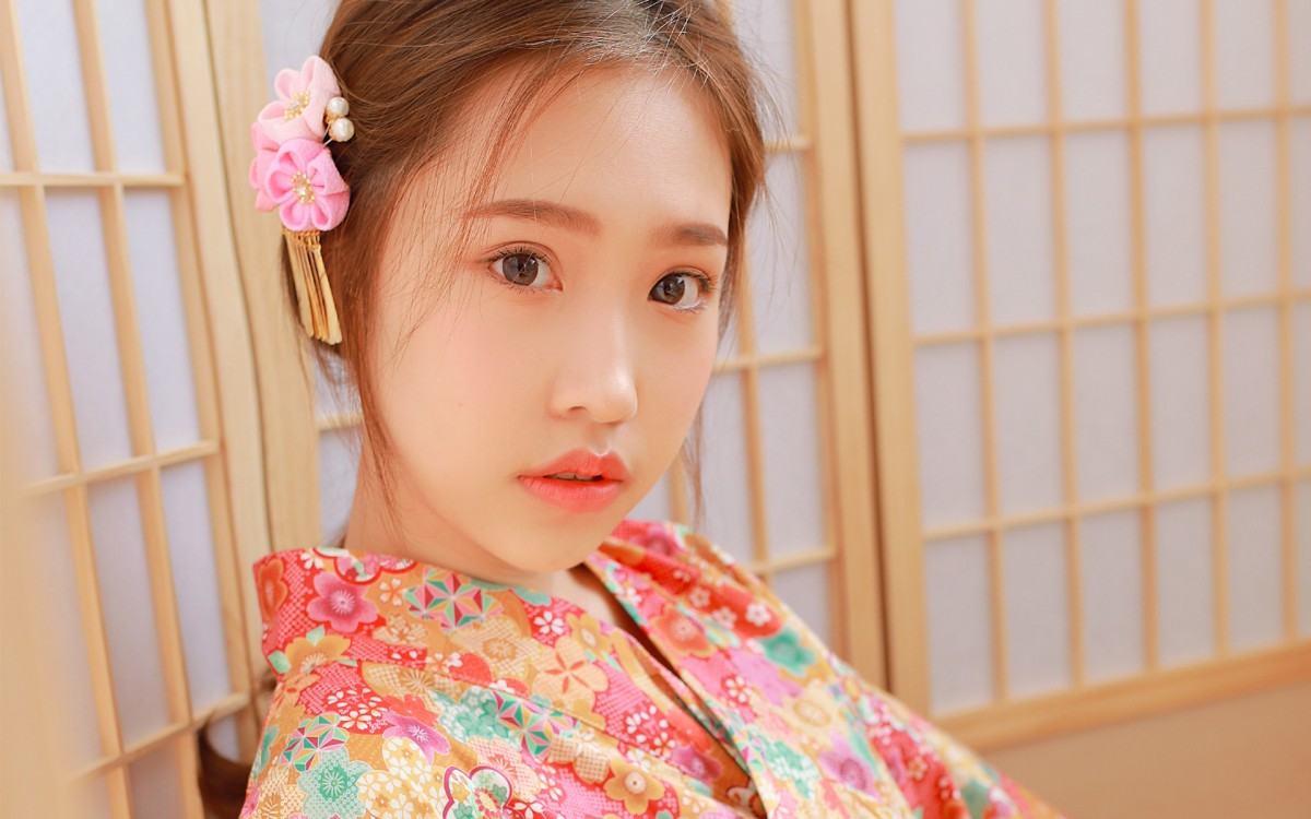 日系和服花姑娘图片壁纸99