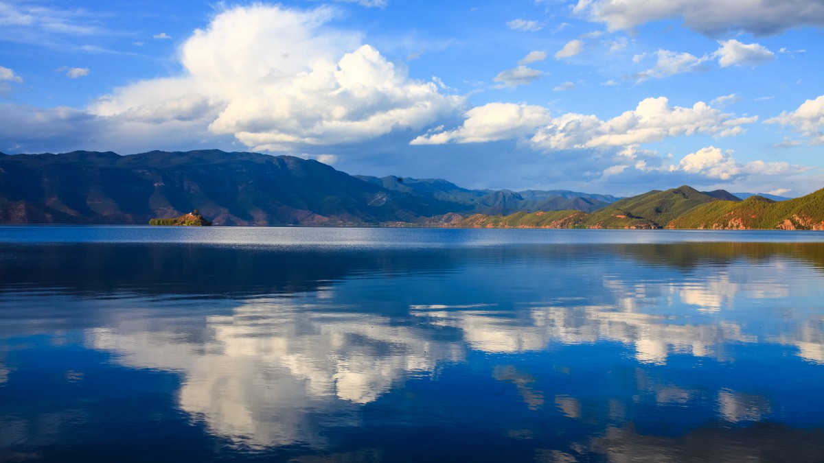 江海湖泊的风景图片图片