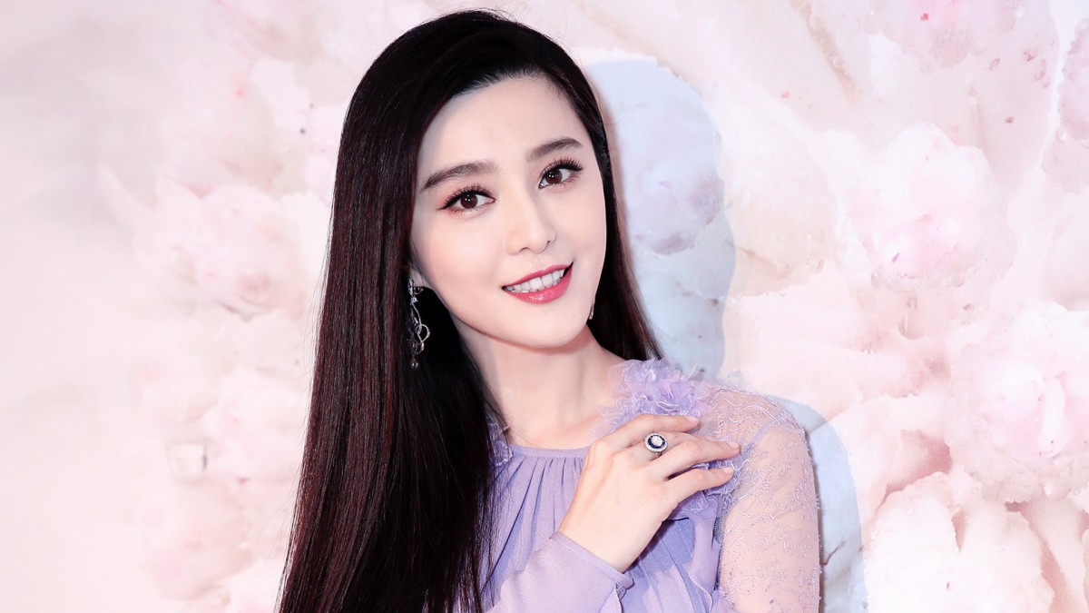 范冰冰代言图片壁纸911