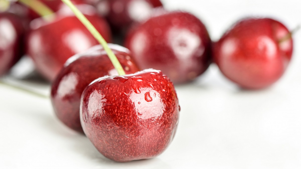 新鲜水果车厘子图片-花卉壁纸-高清花卉图片-第10图-娟娟壁纸