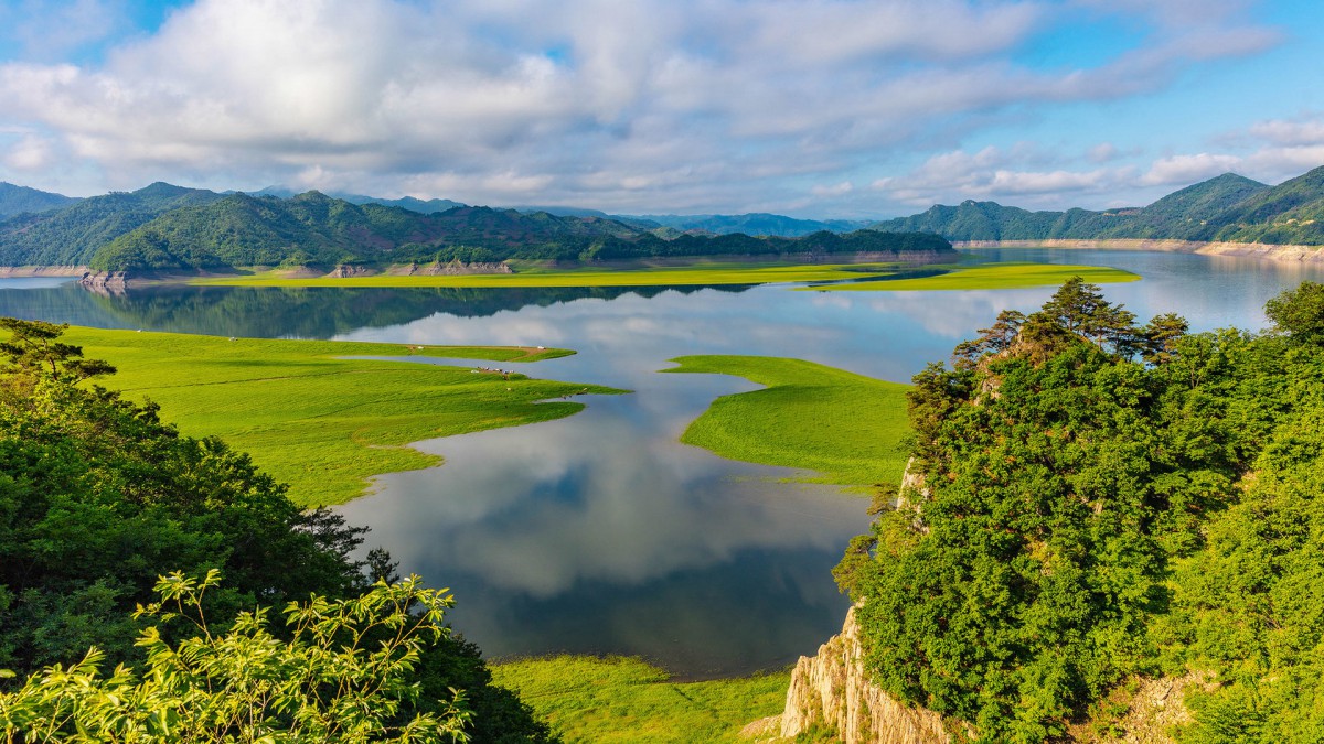 辽宁丹东绿江村风光壁纸210