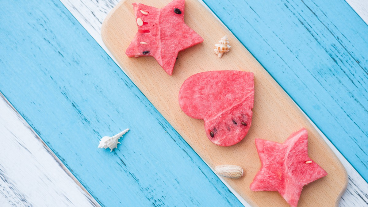 夏日清凉西瓜创意图片-花卉壁纸-高清花卉图片-第9图-娟娟壁纸