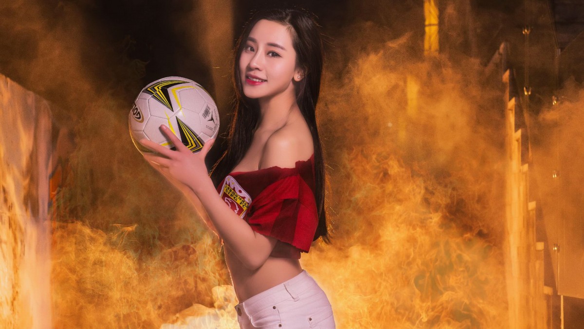 中国足球宝贝壁纸图片
