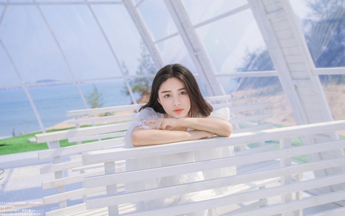 白富美美女户外图片壁纸710