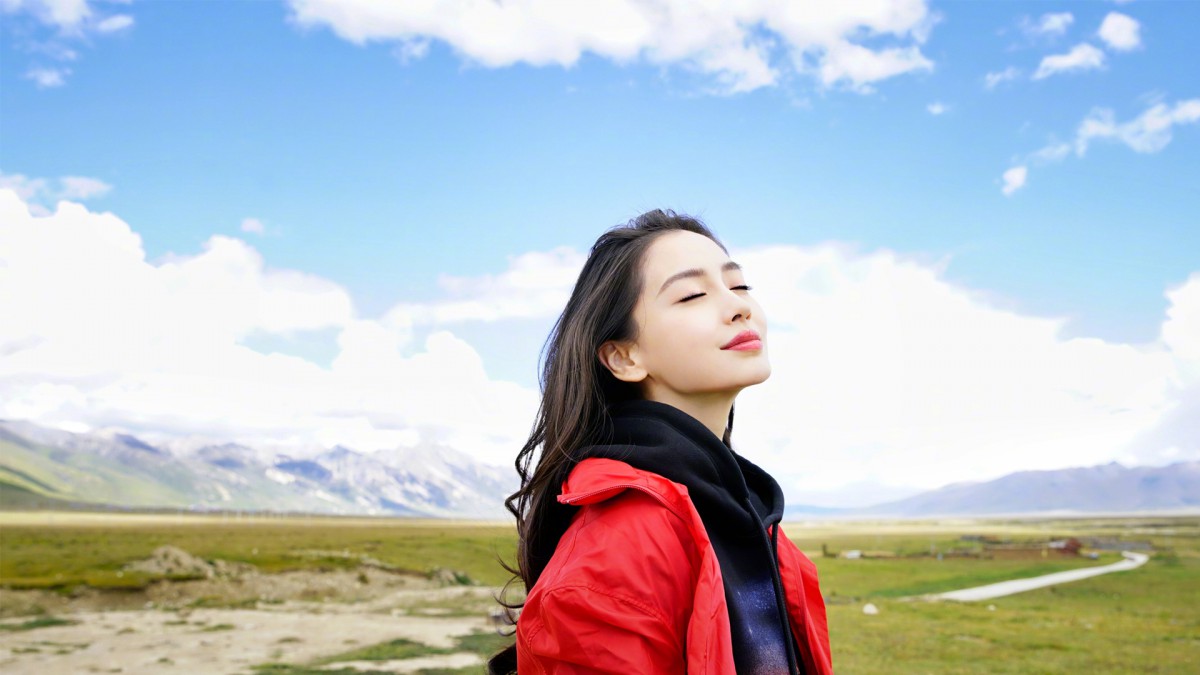 杨颖angelababy桌面壁纸69