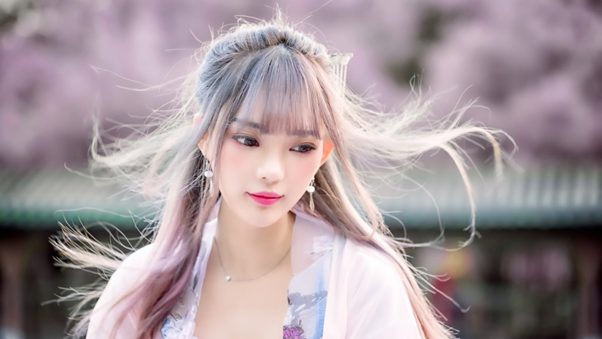 高清美女写真图片大全-美女壁纸-高清美女图片-娟娟壁纸