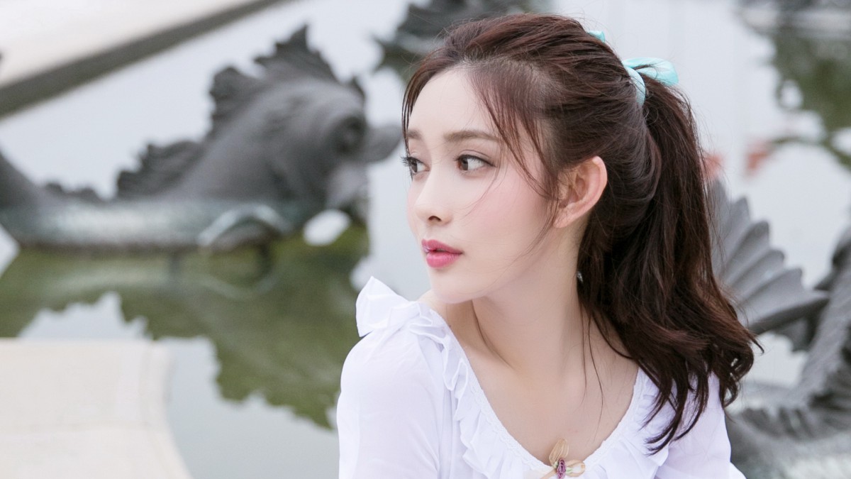 女演员孟子义桌面壁纸-美女壁纸-高清美女图片-第12图-娟娟壁纸