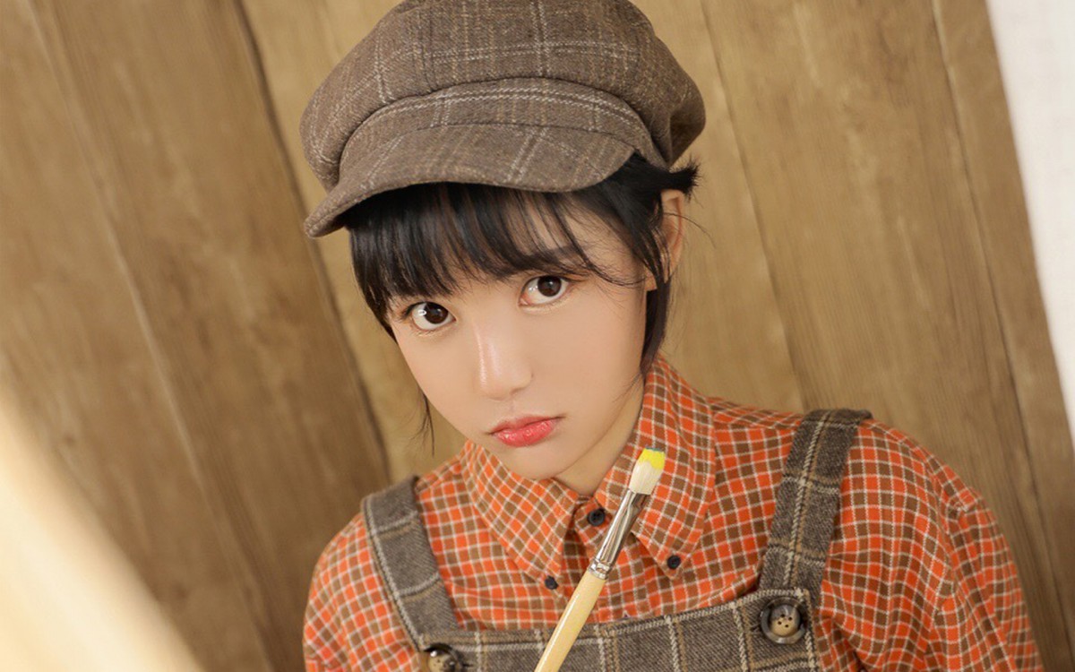 画画的女孩学生妹图片壁纸-美女壁纸-高清美女图片-第8图-娟娟壁纸