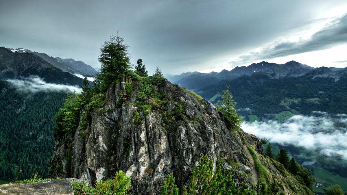 陡峭的山峰山脈圖片113