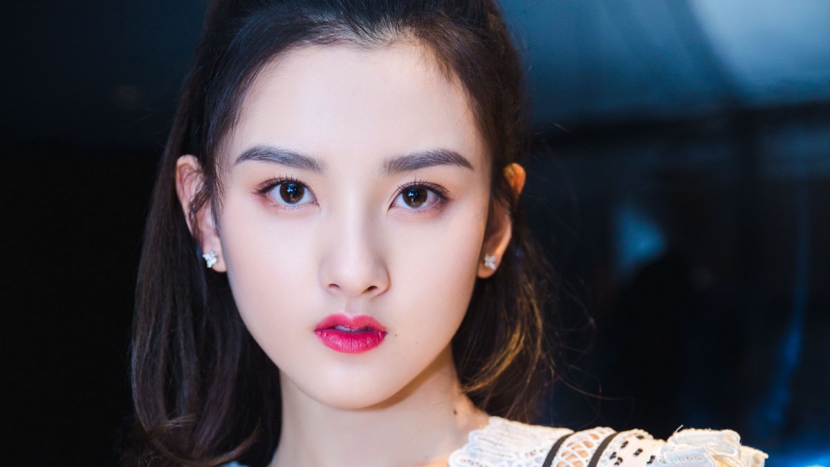 壁纸分辨率:(1920x1080))查看原图你的电脑分辨率(1600x1600)→生成