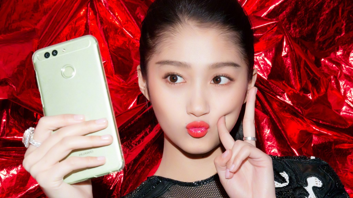 关晓彤自拍照大头照18