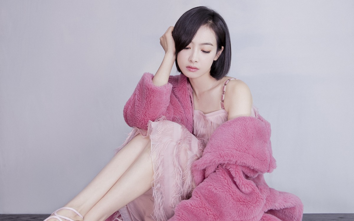 宋茜性感图片壁纸-美女壁纸-高清美女图片-娟娟壁纸