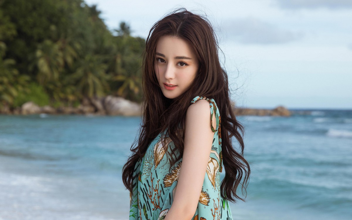 妩媚女人迪丽热巴图片-美女壁纸-高清美女图片-第8图-娟娟壁纸
