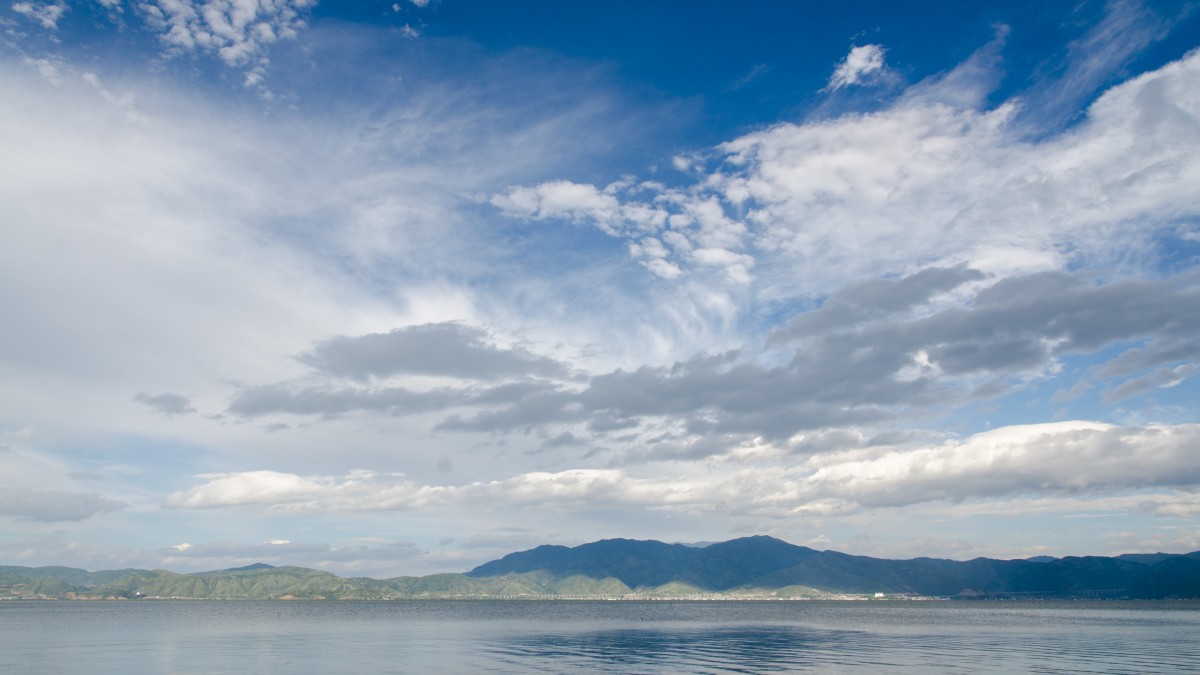 白云云朵图片-风景壁纸-高清风景图片-第3图-娟娟壁纸