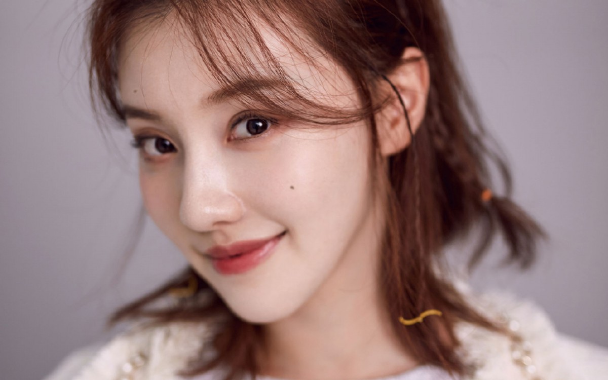 美女王鹤润可爱图片56