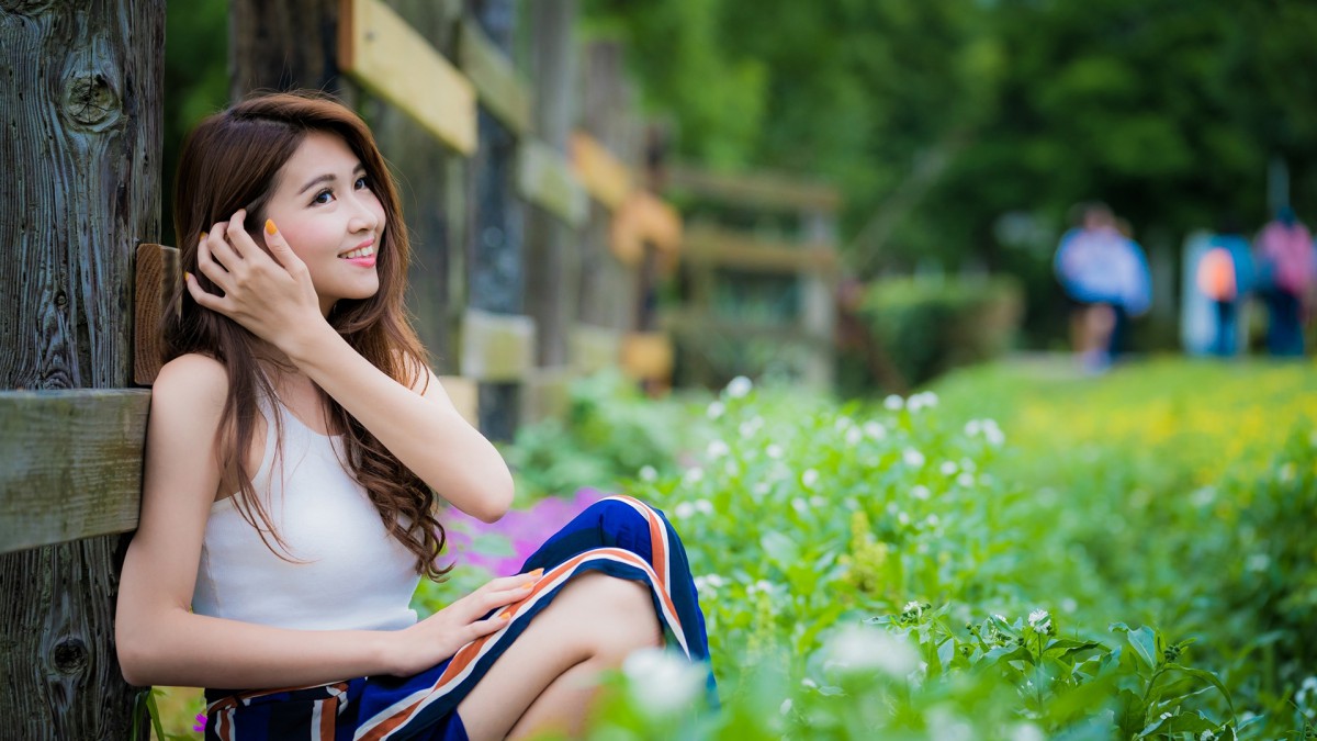 清新养眼治愈系少女图片壁纸37