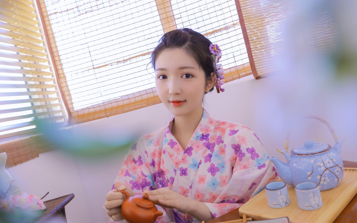日本和服花姑娘美女图片1214