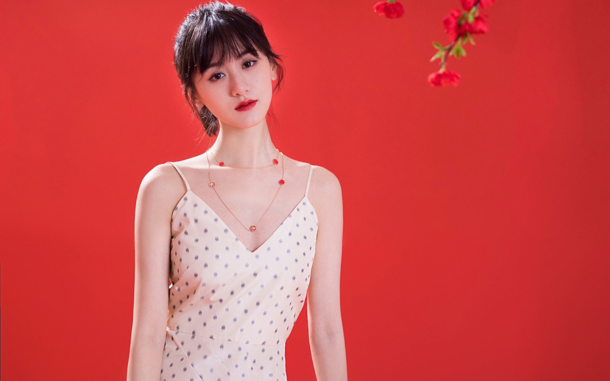 袁冰妍性感图片-美女壁纸-高清美女图片-娟娟壁纸