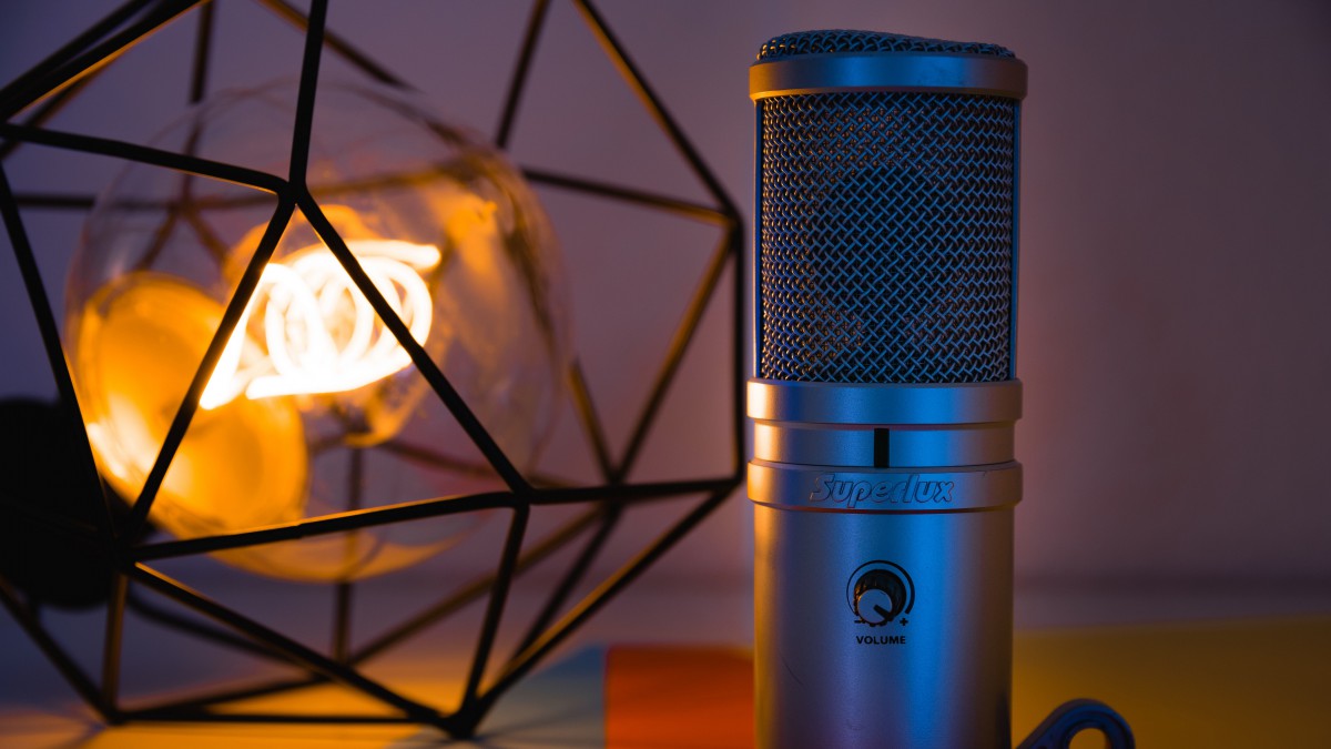 麦克风话筒图片-静物壁纸-高清静物图片-第6图-娟娟壁纸